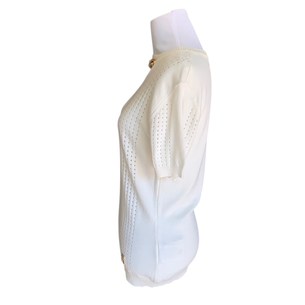 🆕 Chanel Style Ivory Knit Top with Gold Chain Detail 🆕 - Picture 7 of 10